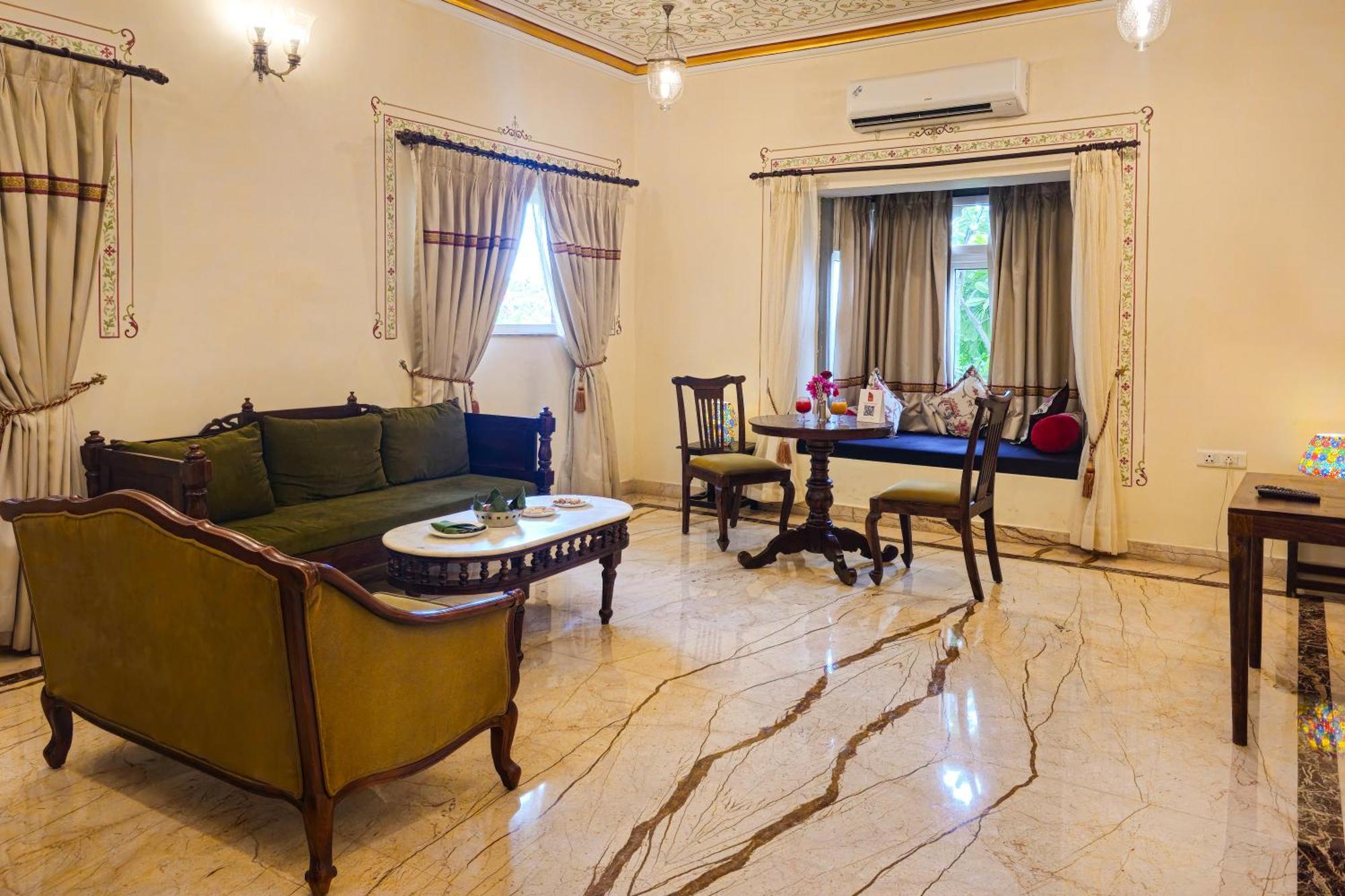 The Amargarh Hotel Udaipur Exterior photo